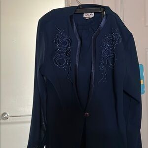 Elegant Blue Skirt Set with Intricate Embroidery